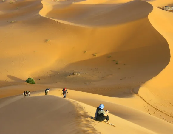 Escape to Paradise: 4 Days Luxury Desert Tours from Marrakesh