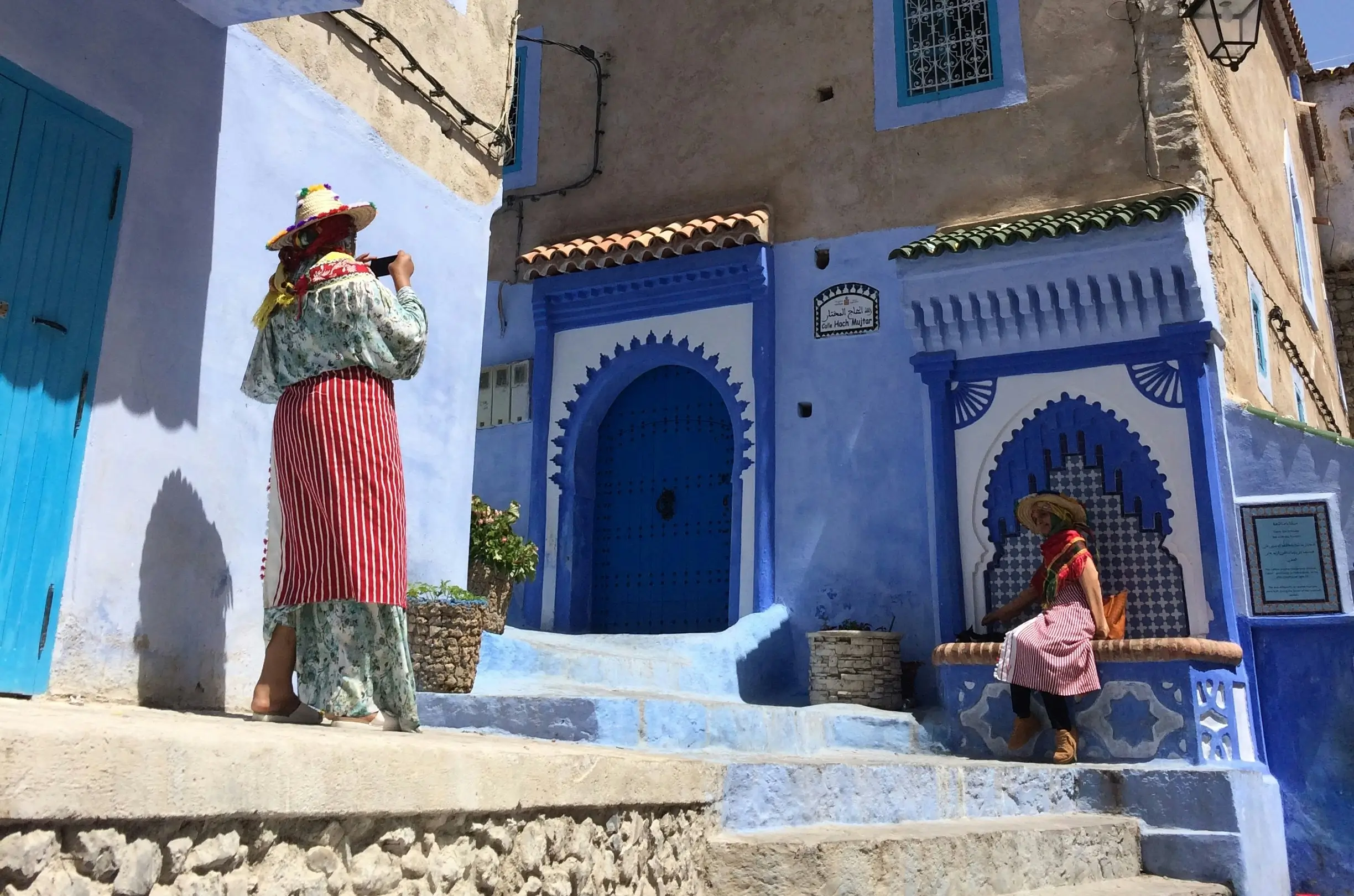 Spellbinding Marrakech to Chefchaouen Tour via Sahara Desert